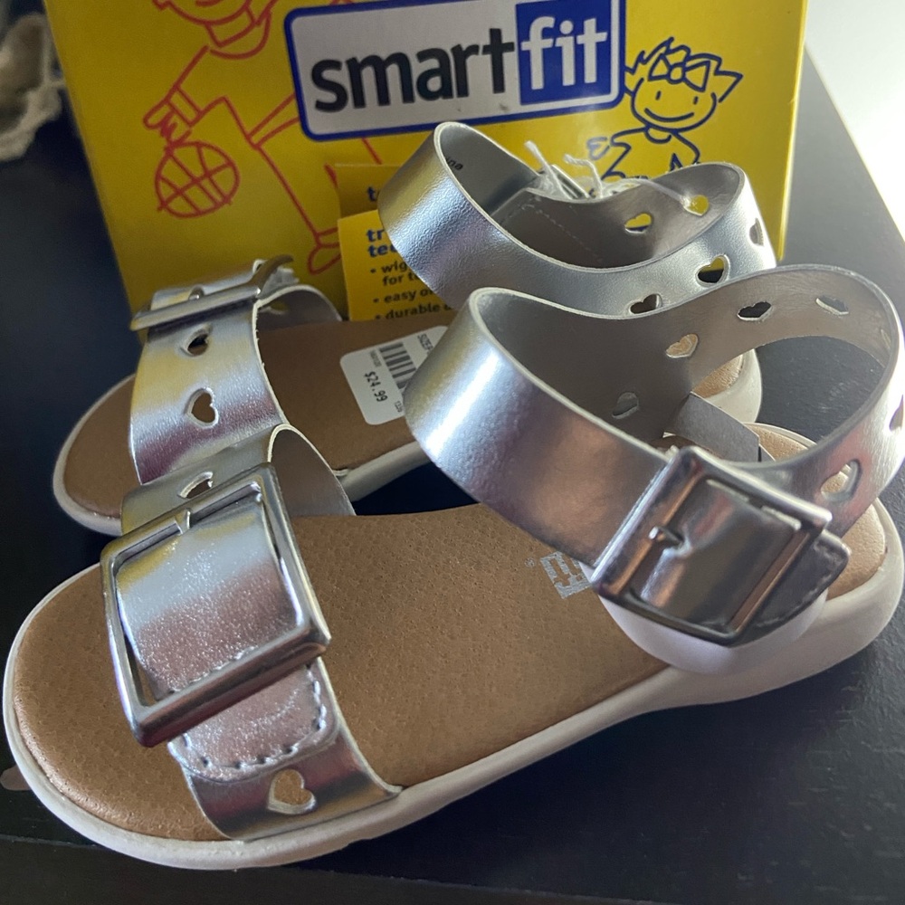 NWT with box SmartFit Toddler Girls Sandals.